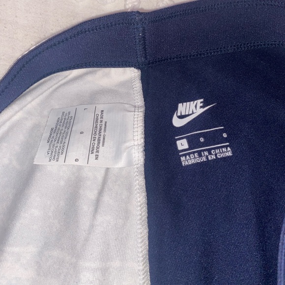 LIMITED TIME Penn State leggings - Picture 4 of 4